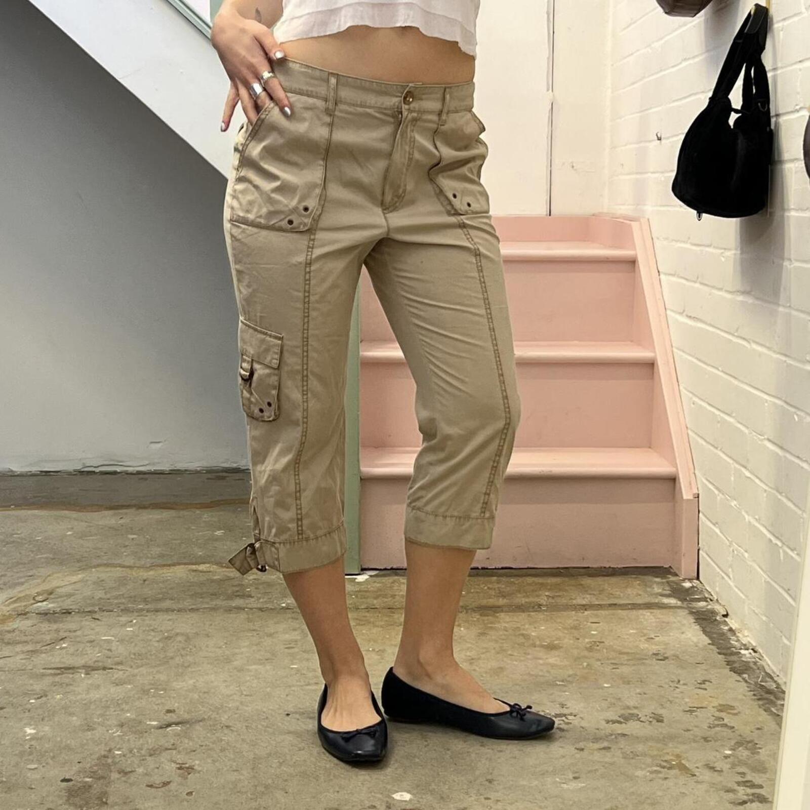 cream fitted cargo capris with buckles