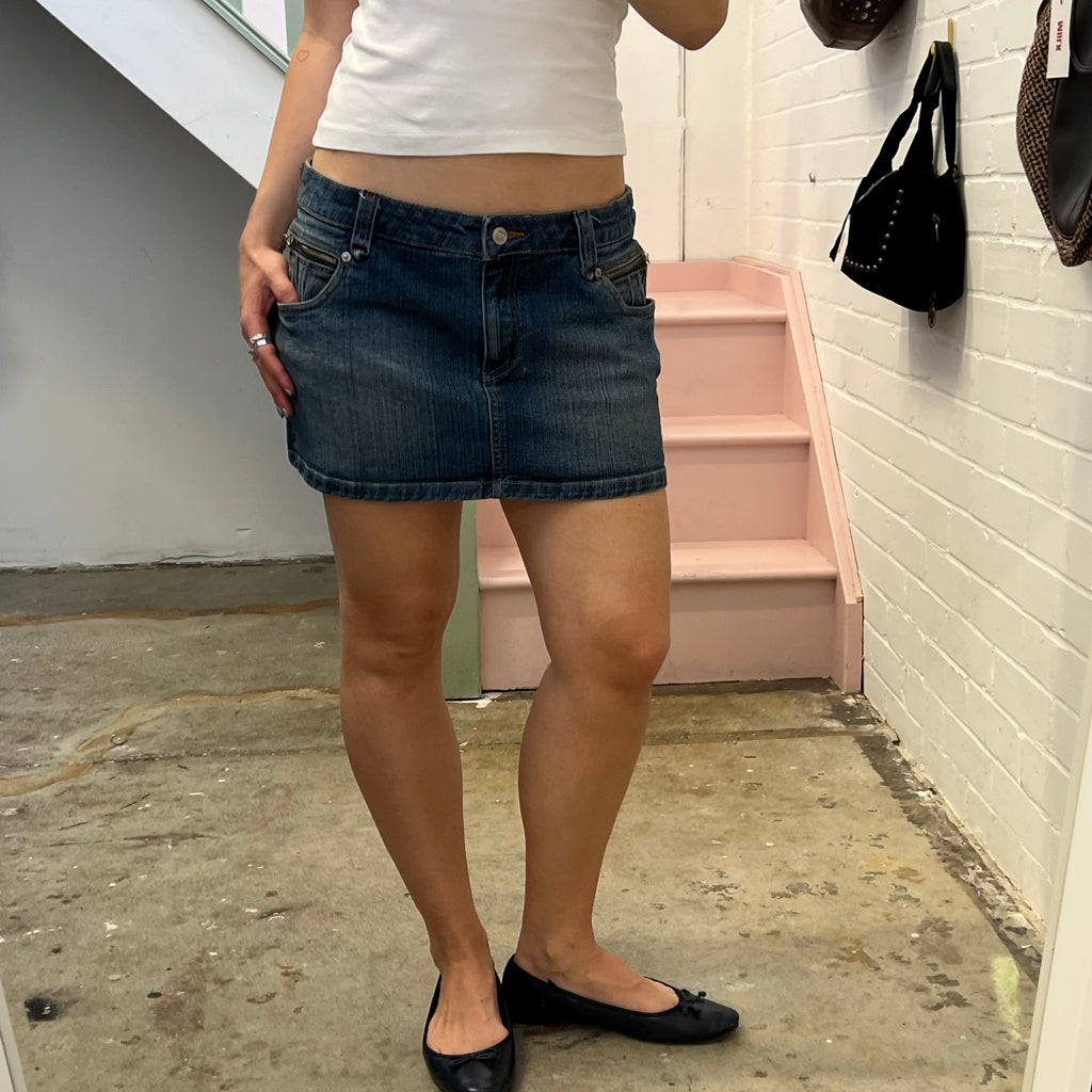 Mid wash denim mini skirt