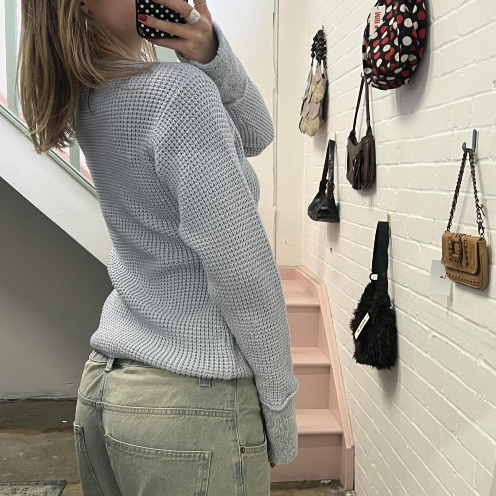 Baby blue chunky knit v neck vintage sweater