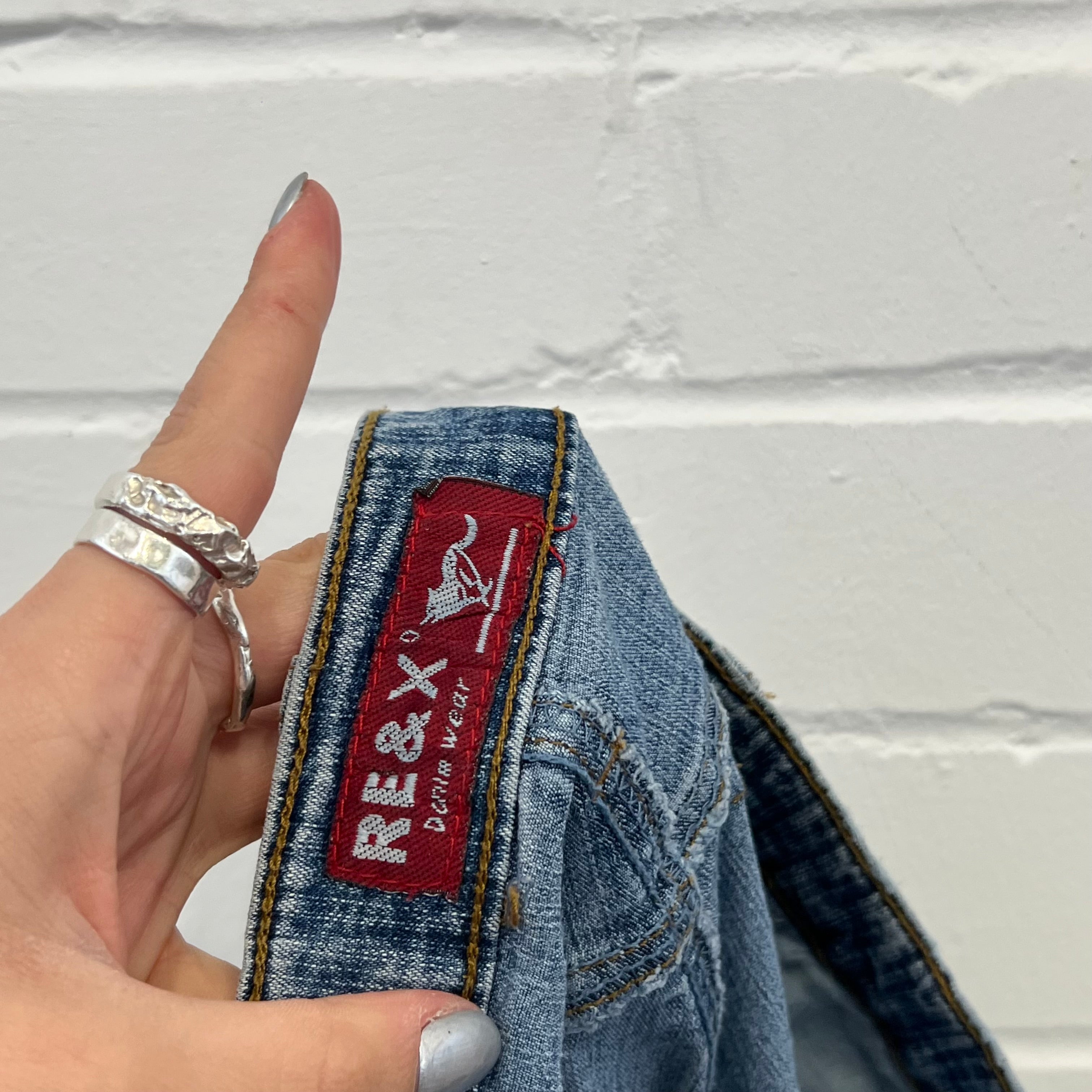 Embroidered denim capris