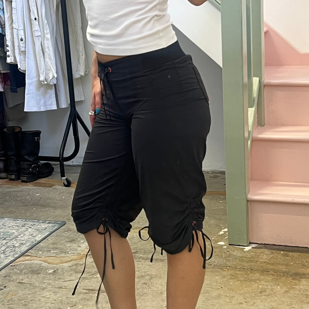 Puma black ruched sporty capris