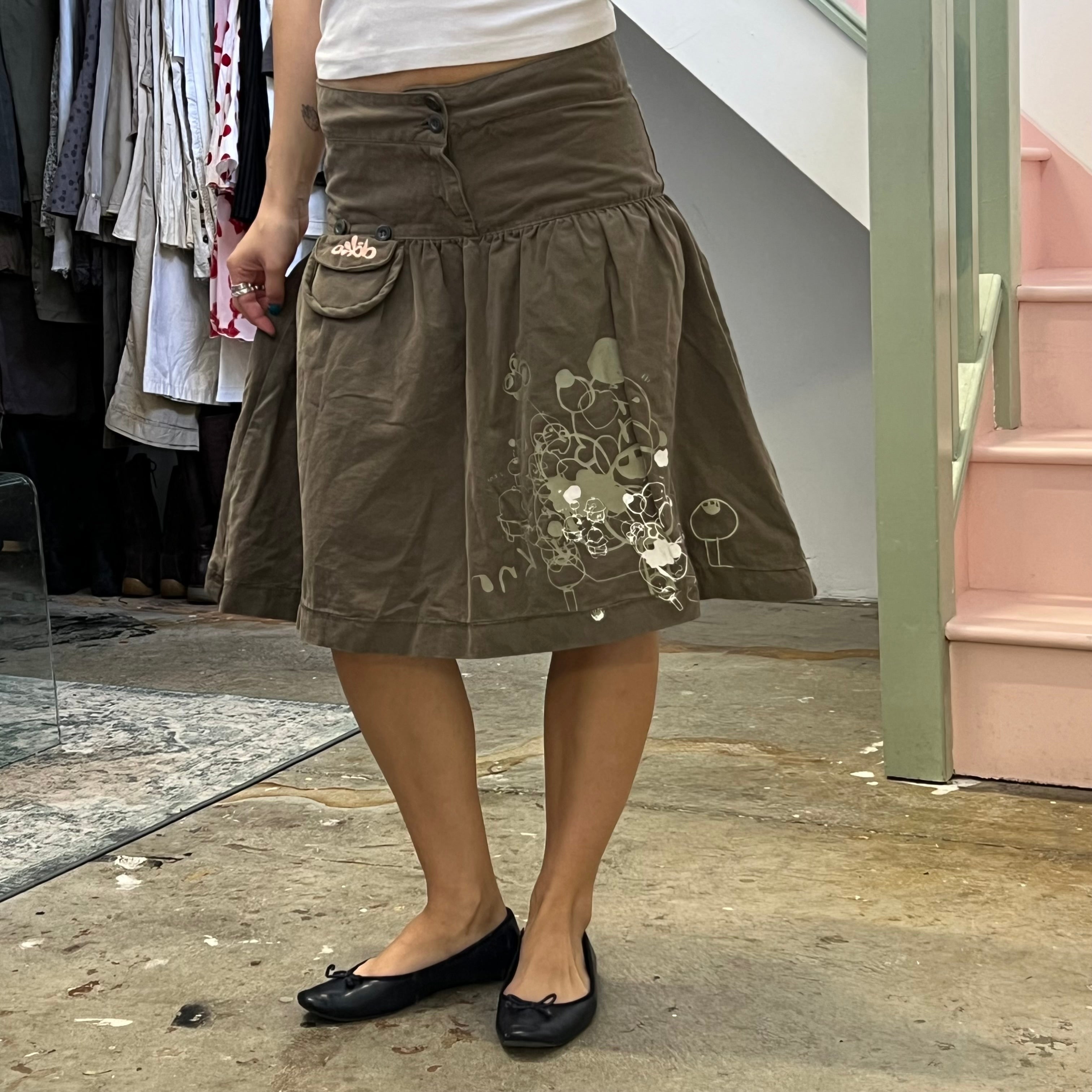 Khaki puffy printed midi skirt