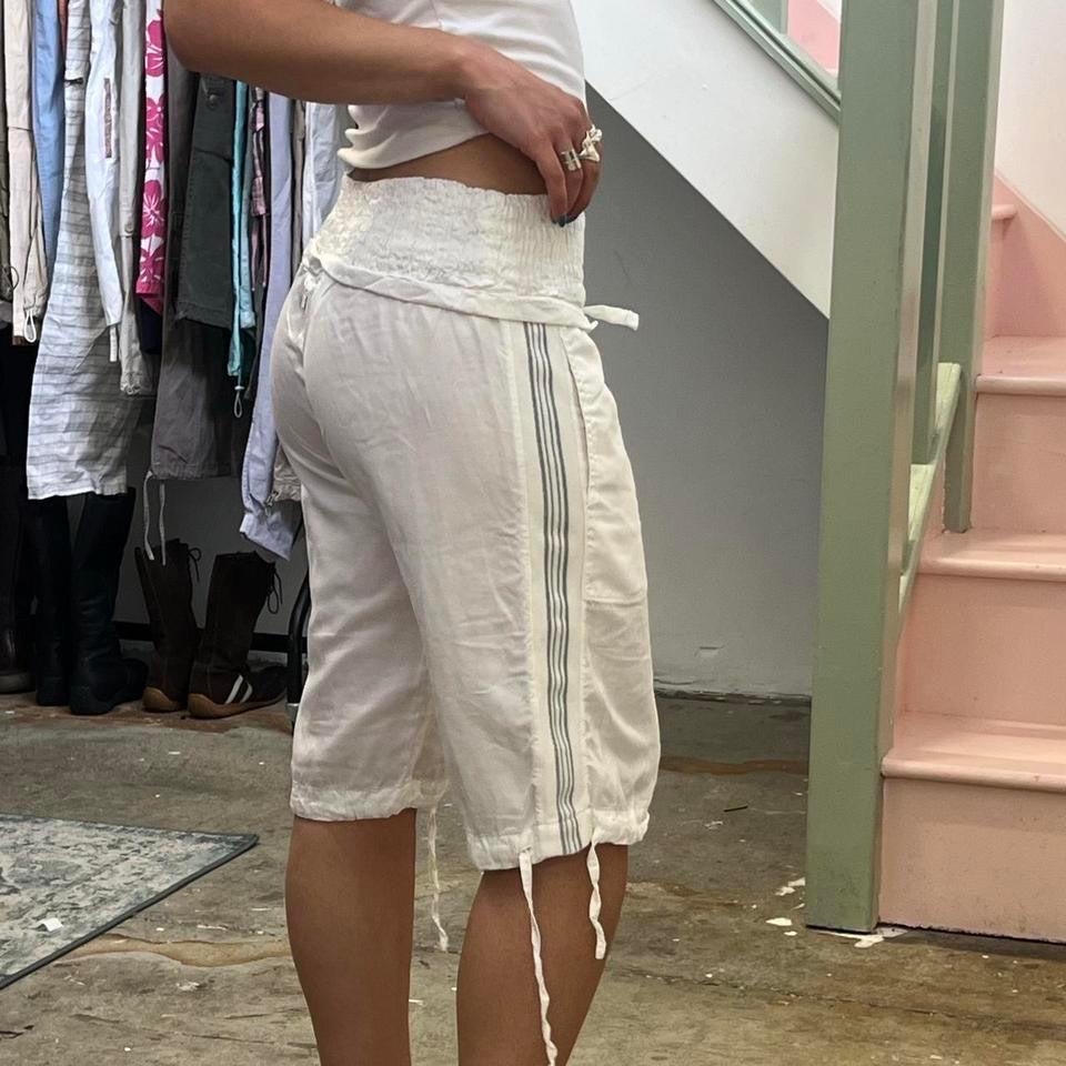 White baggy cotton basketball shorts