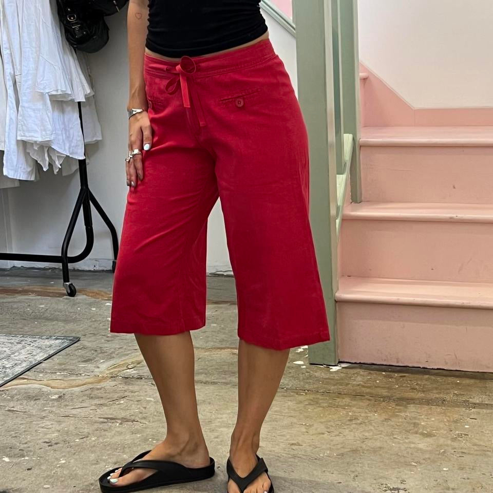 Red wide leg capri
