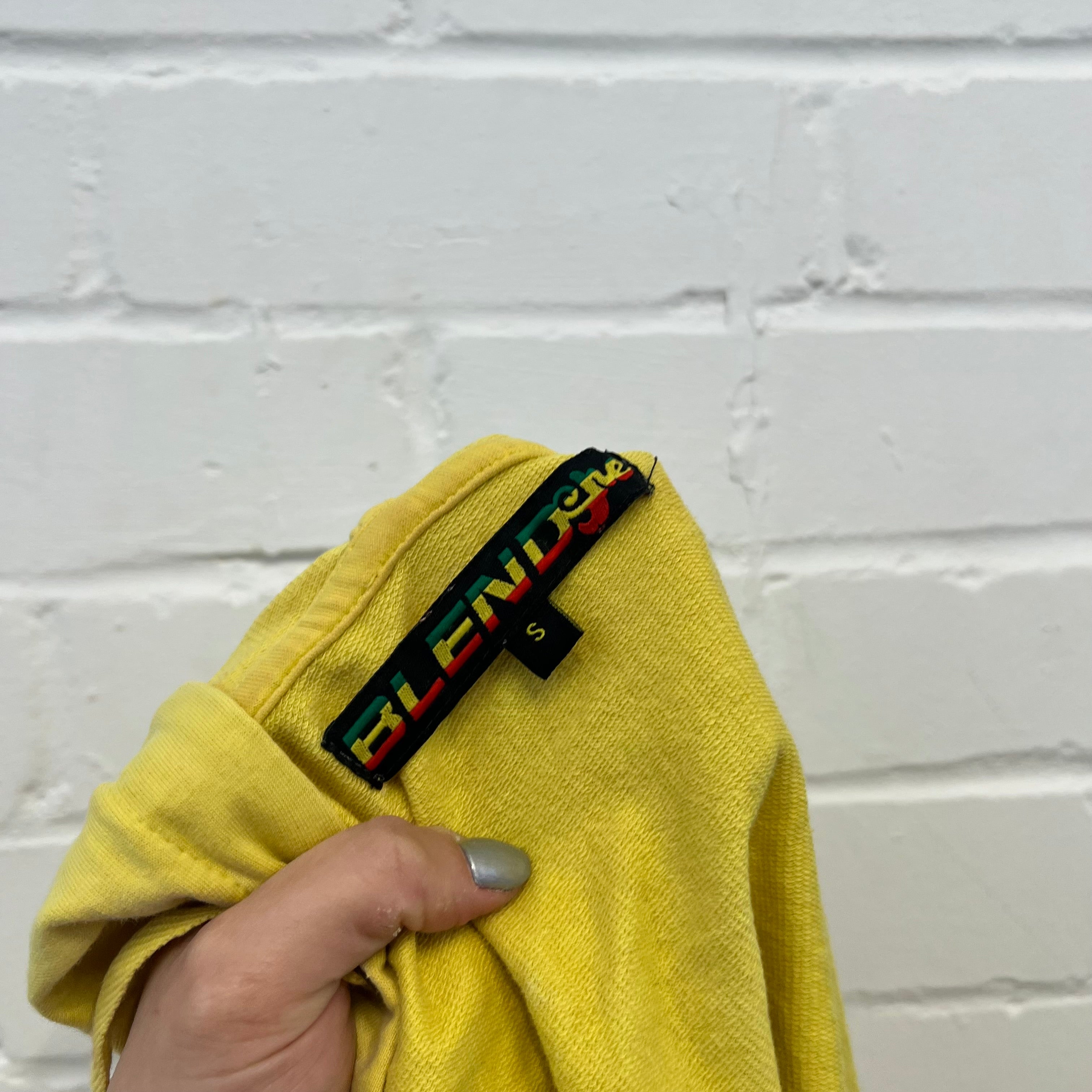 Yellow cropped fitted hoodie