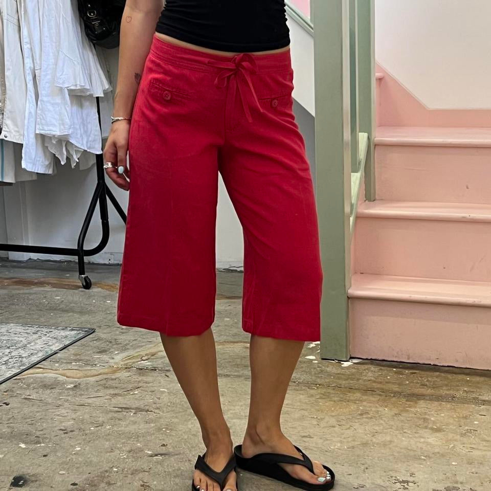 Red wide leg capri