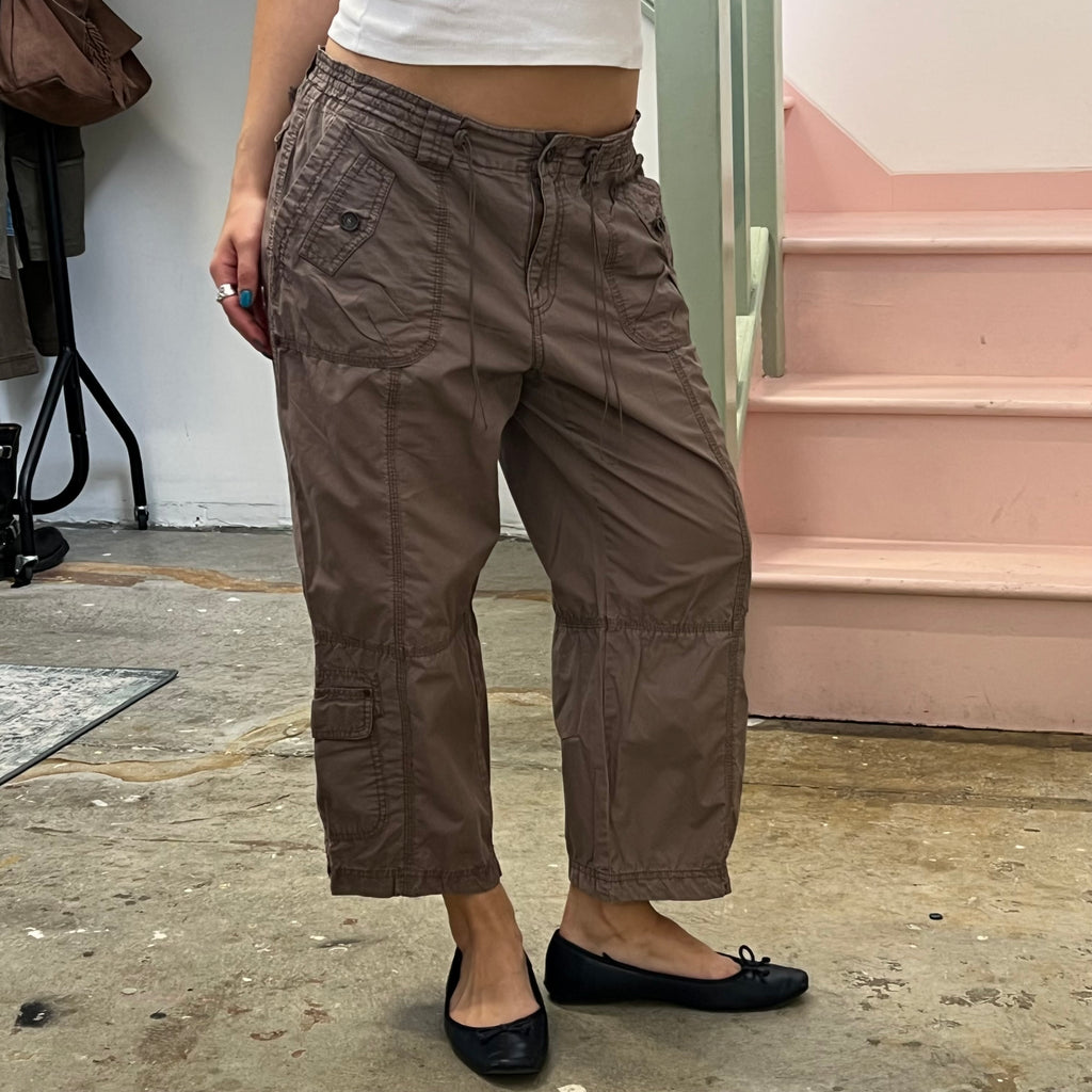 Brown baggy wide leg cargo capris