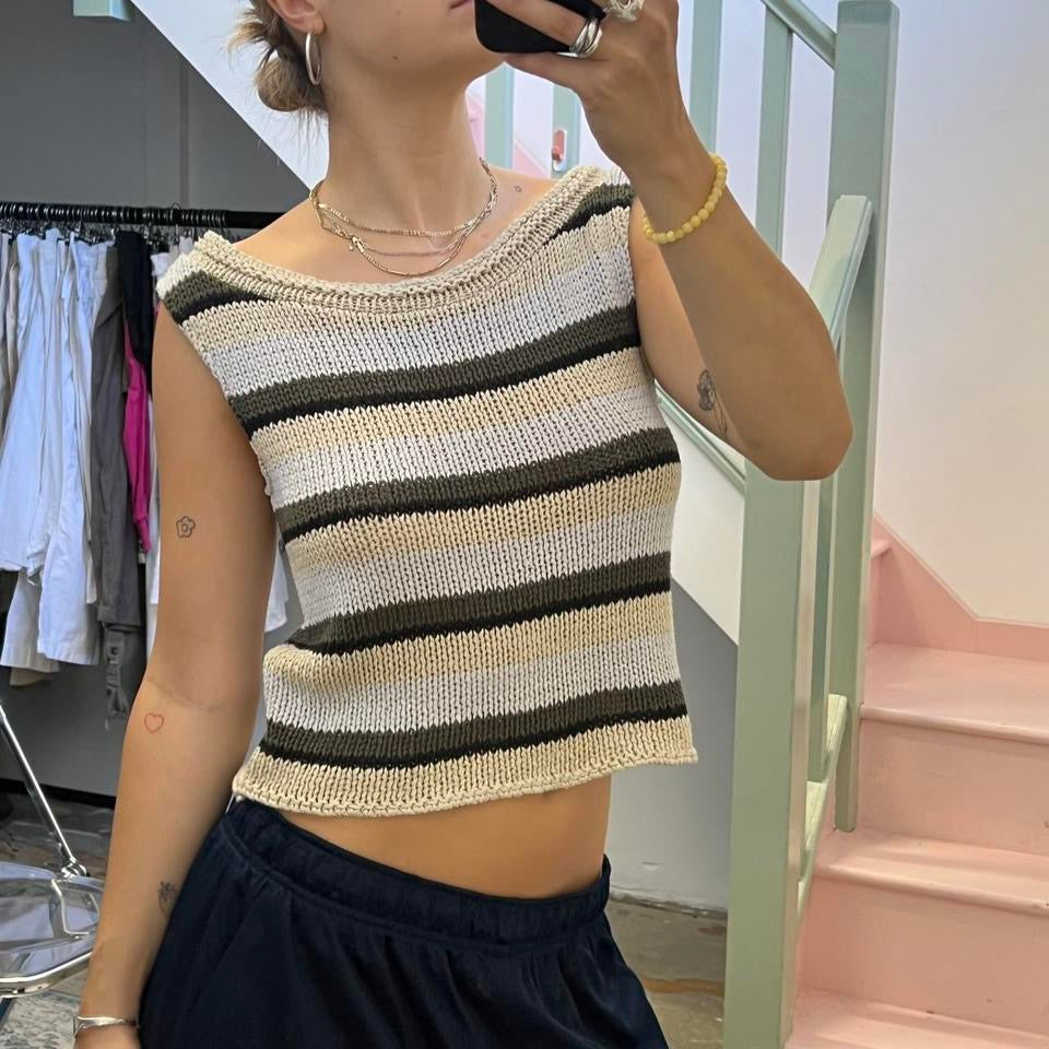 Cream striped knitted vest
