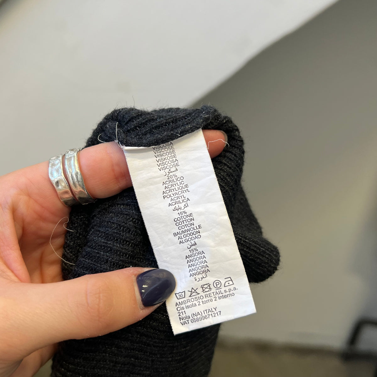 Black v neck check sweater