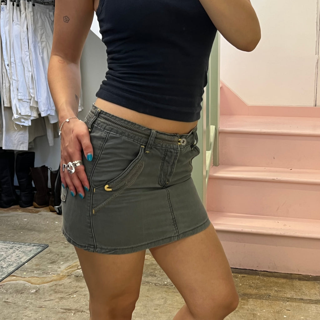Grey denim mini skirt with contrast stitching