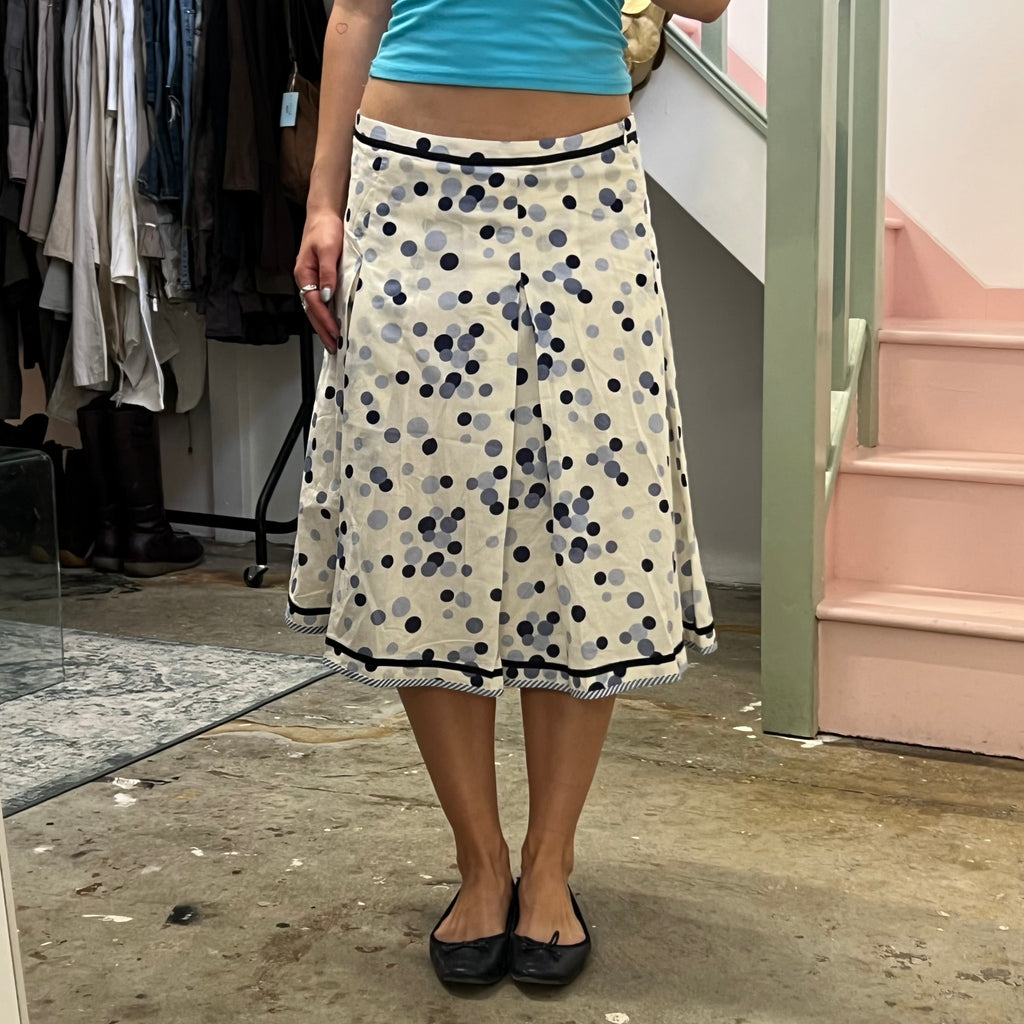 White and blue polka dot pleated midi skirt