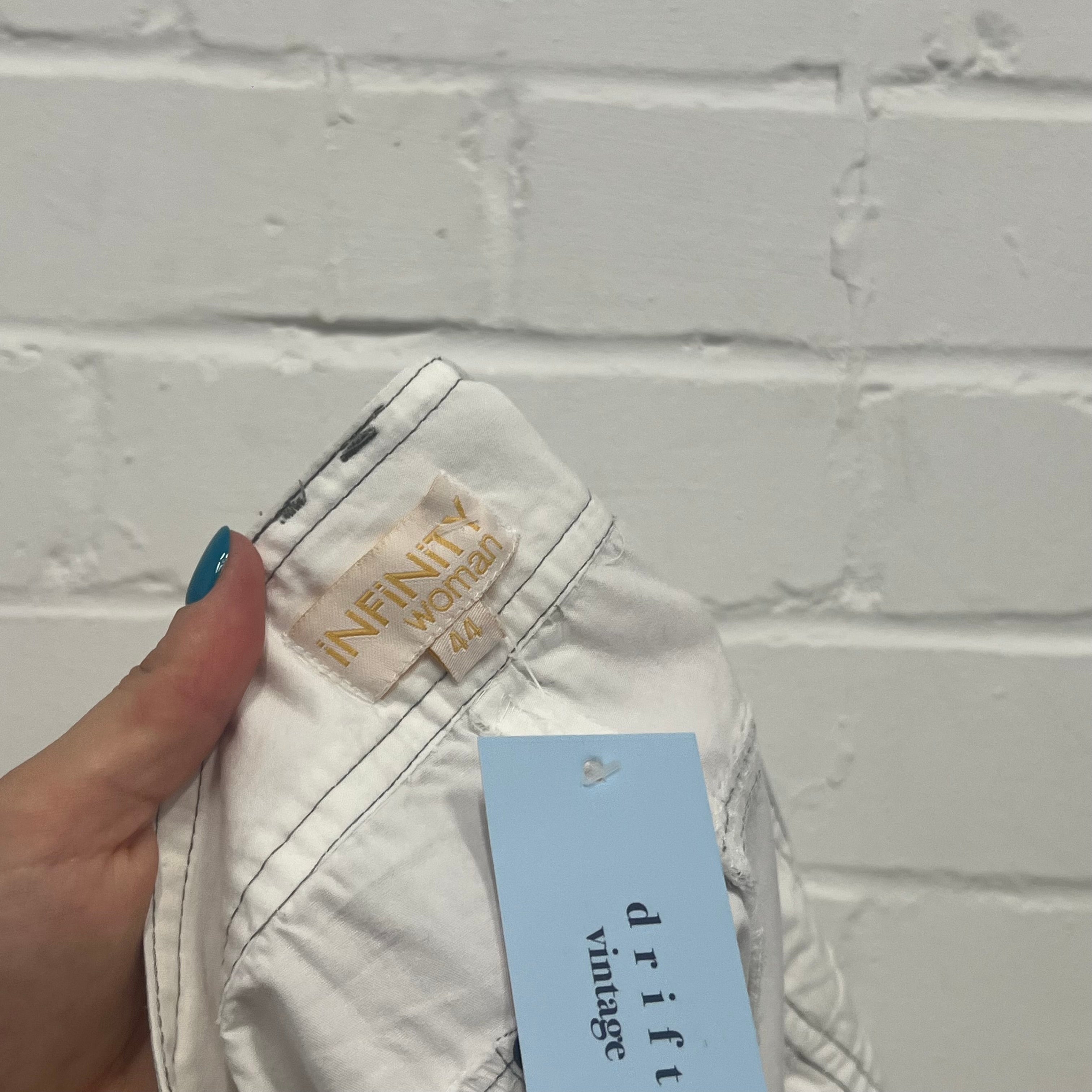 White baggy cargo shorts