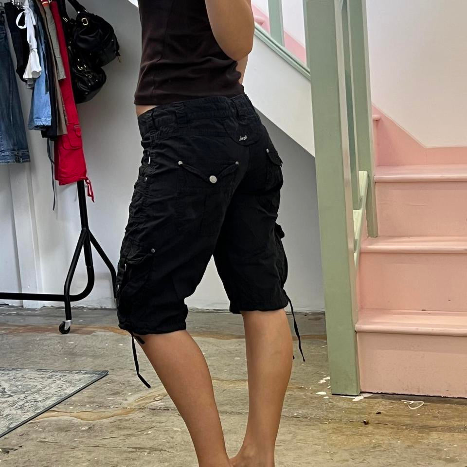 Black knee length cargo shorts