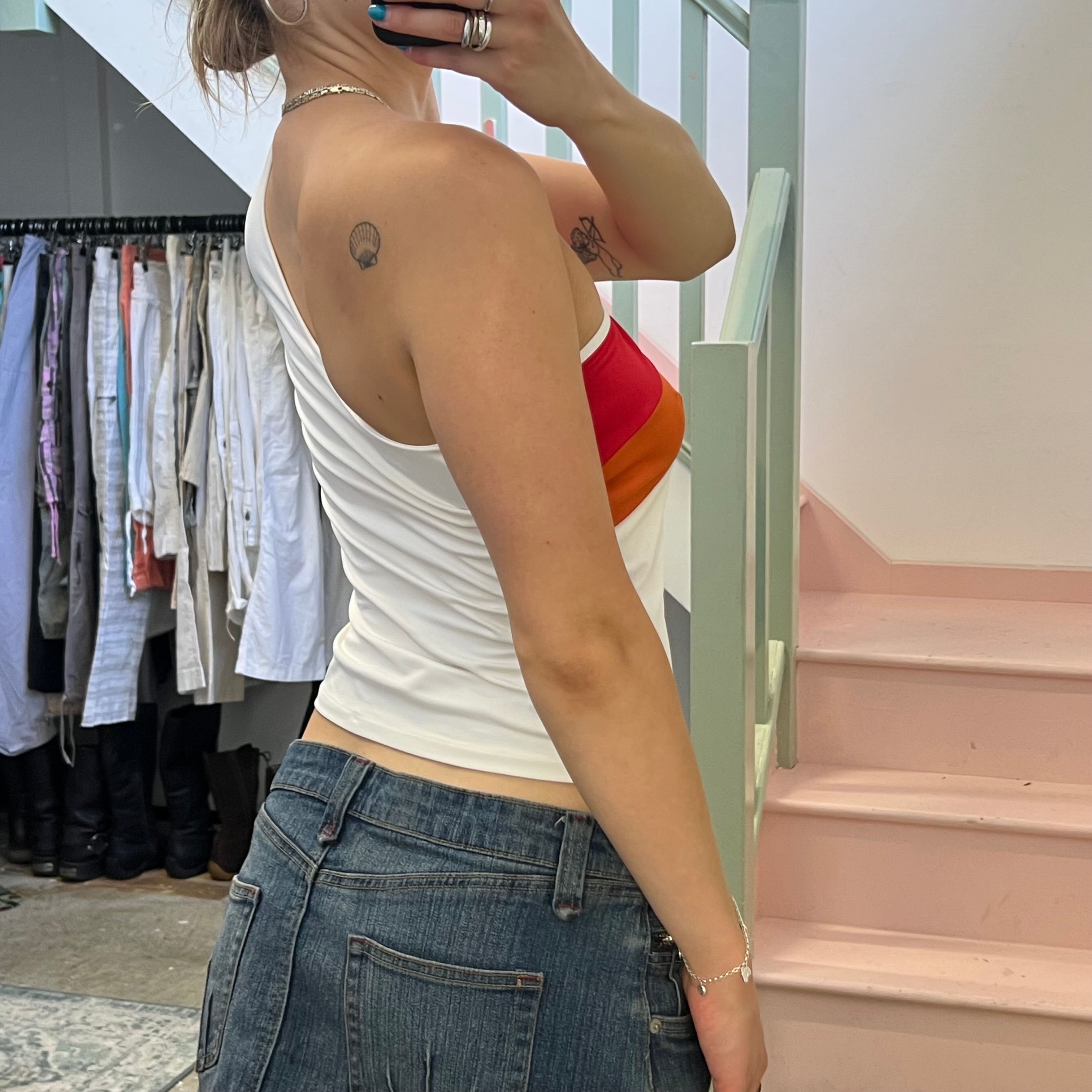 One shoulder stripe vest