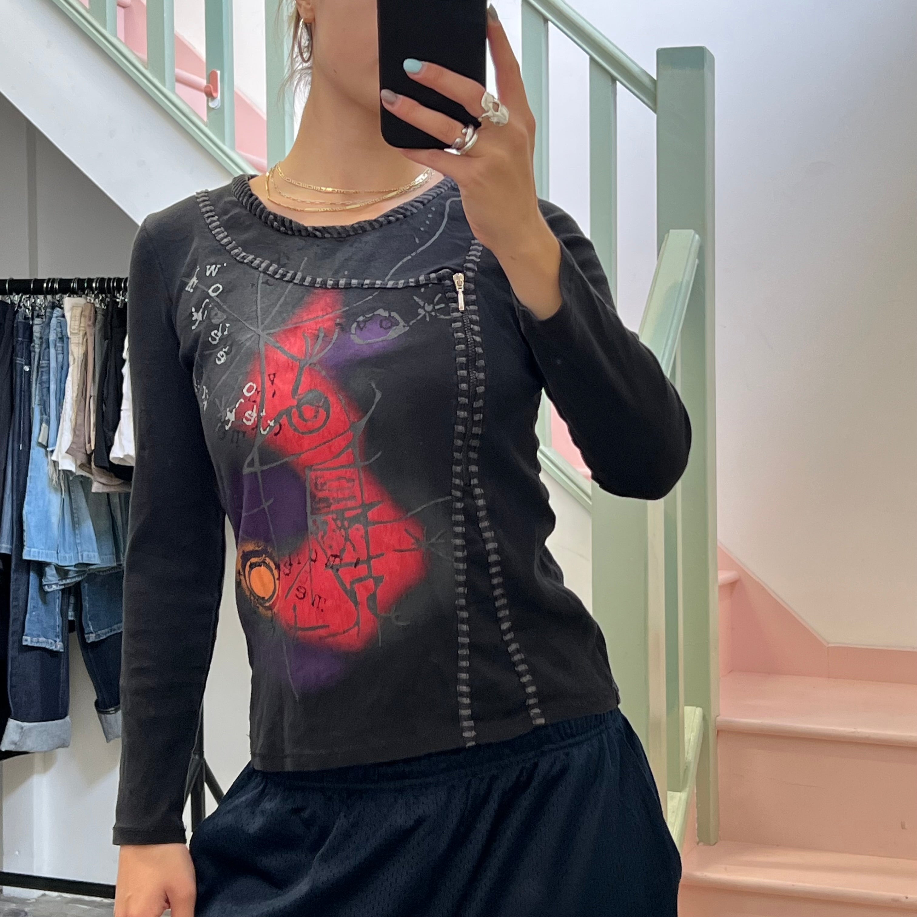 Graphic print long sleeve top