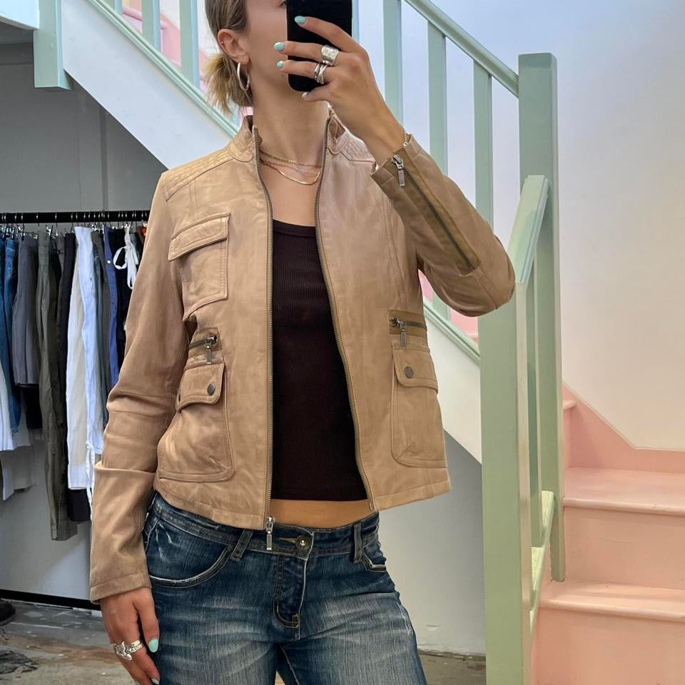 Light brown tan fitted zip up leather biker jacket