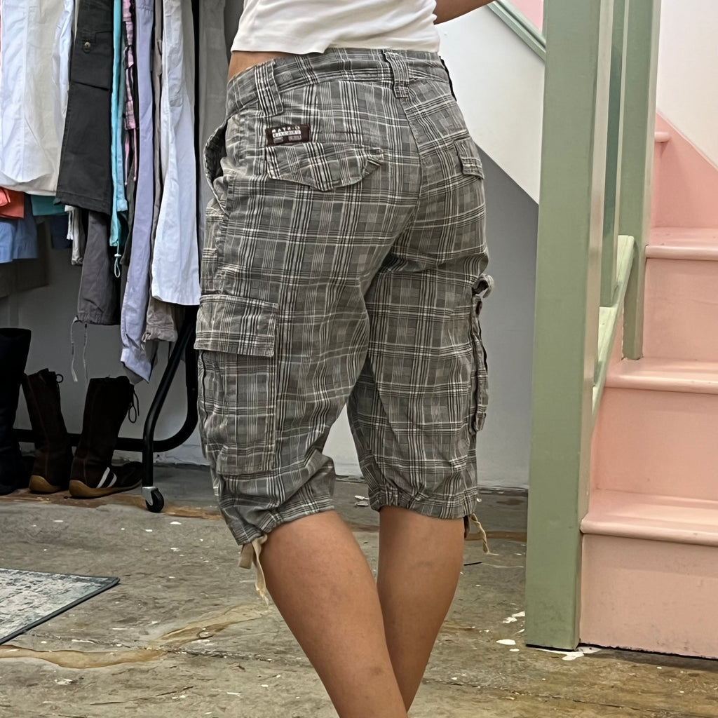 G-Star grey checkered low rise cargo shorts