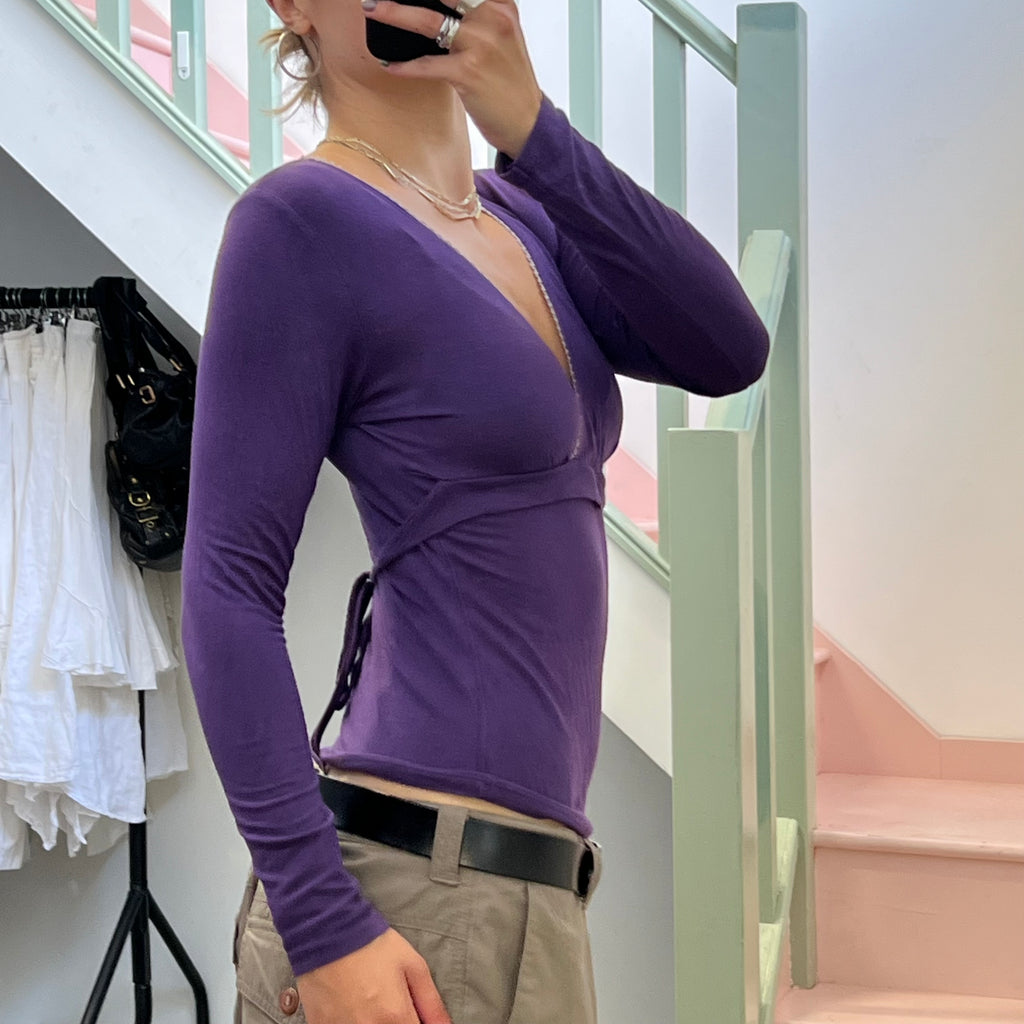 Purple fitted long sleeve v neck top