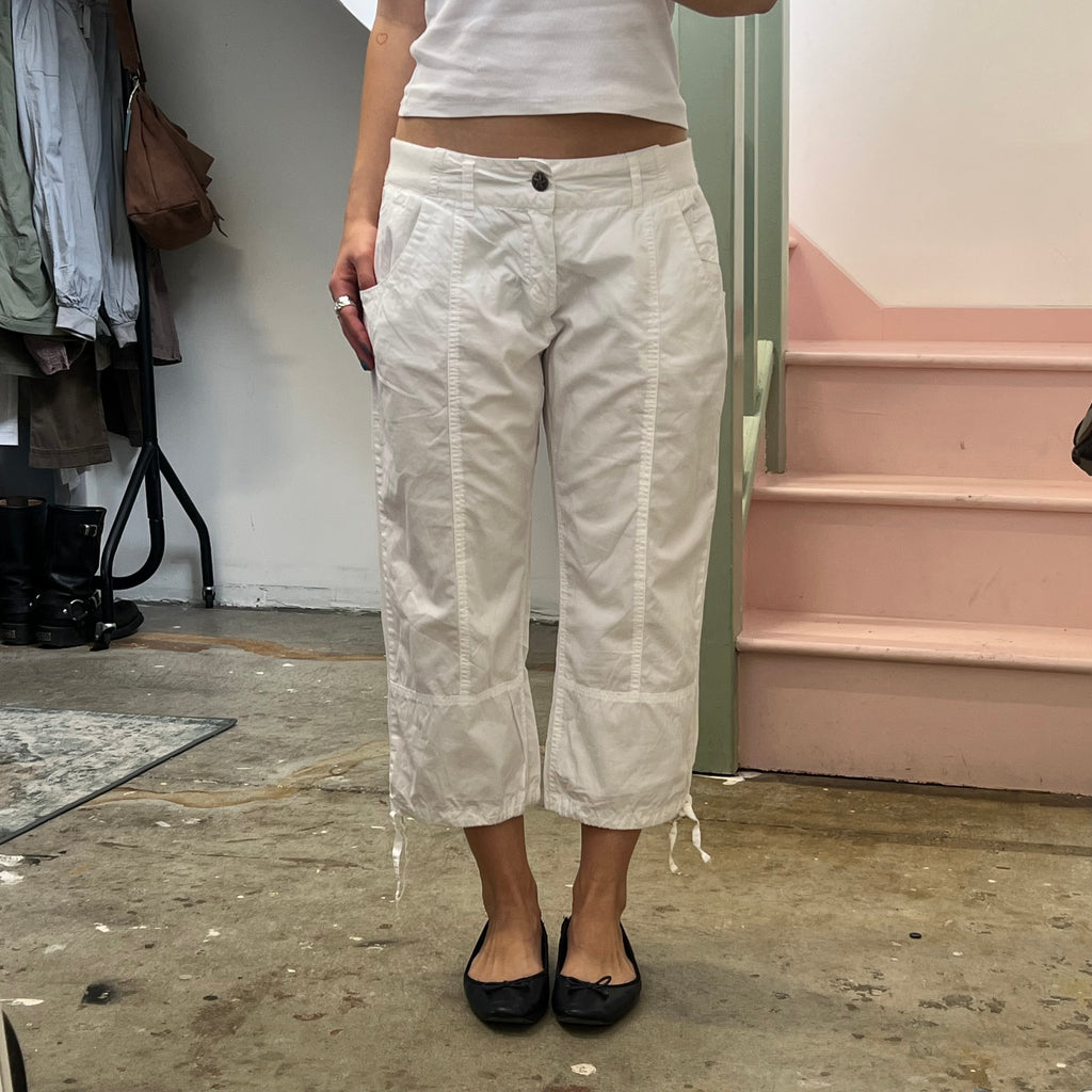 White sporty capris