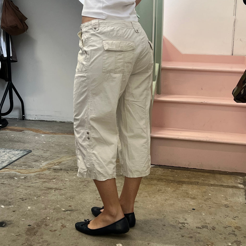 Street One cream baggy capris with eyelets