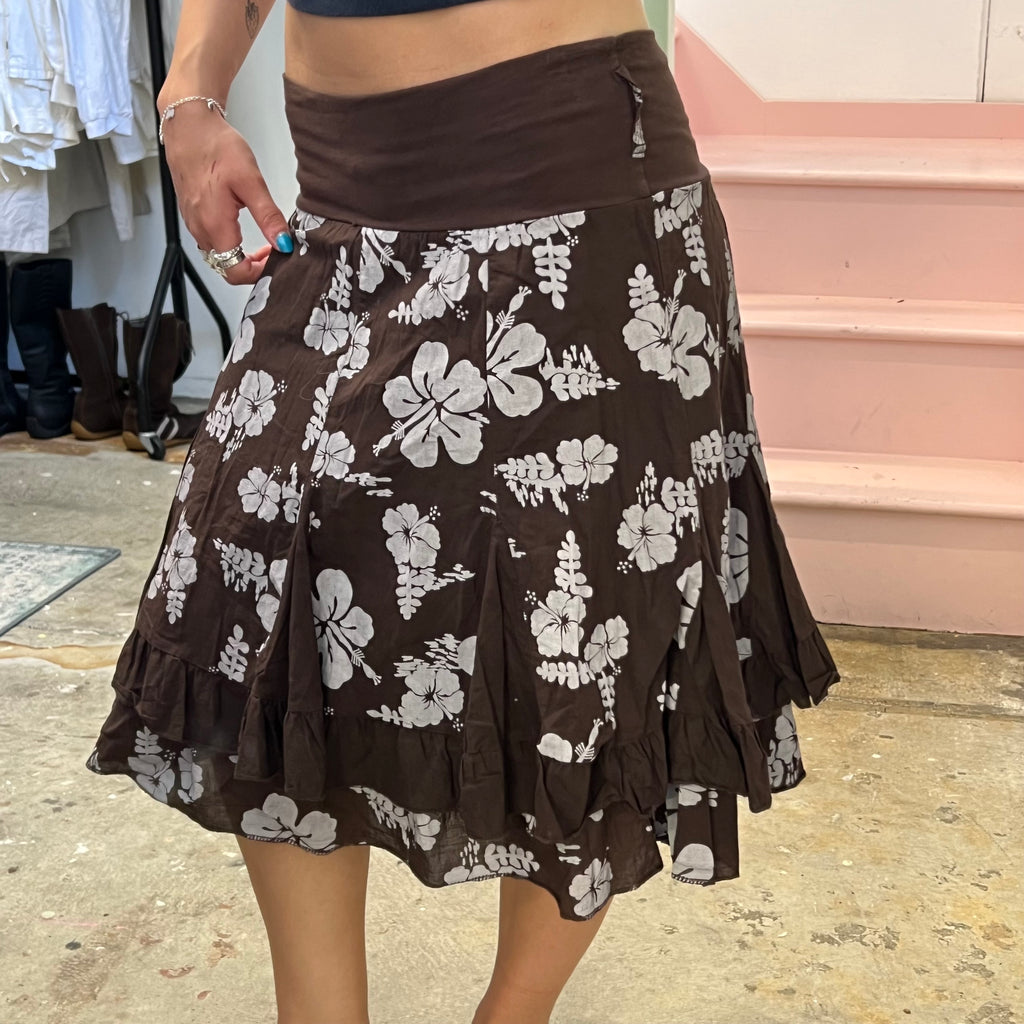 Brown and white hibiscus print floral midi skirt with foldable waist