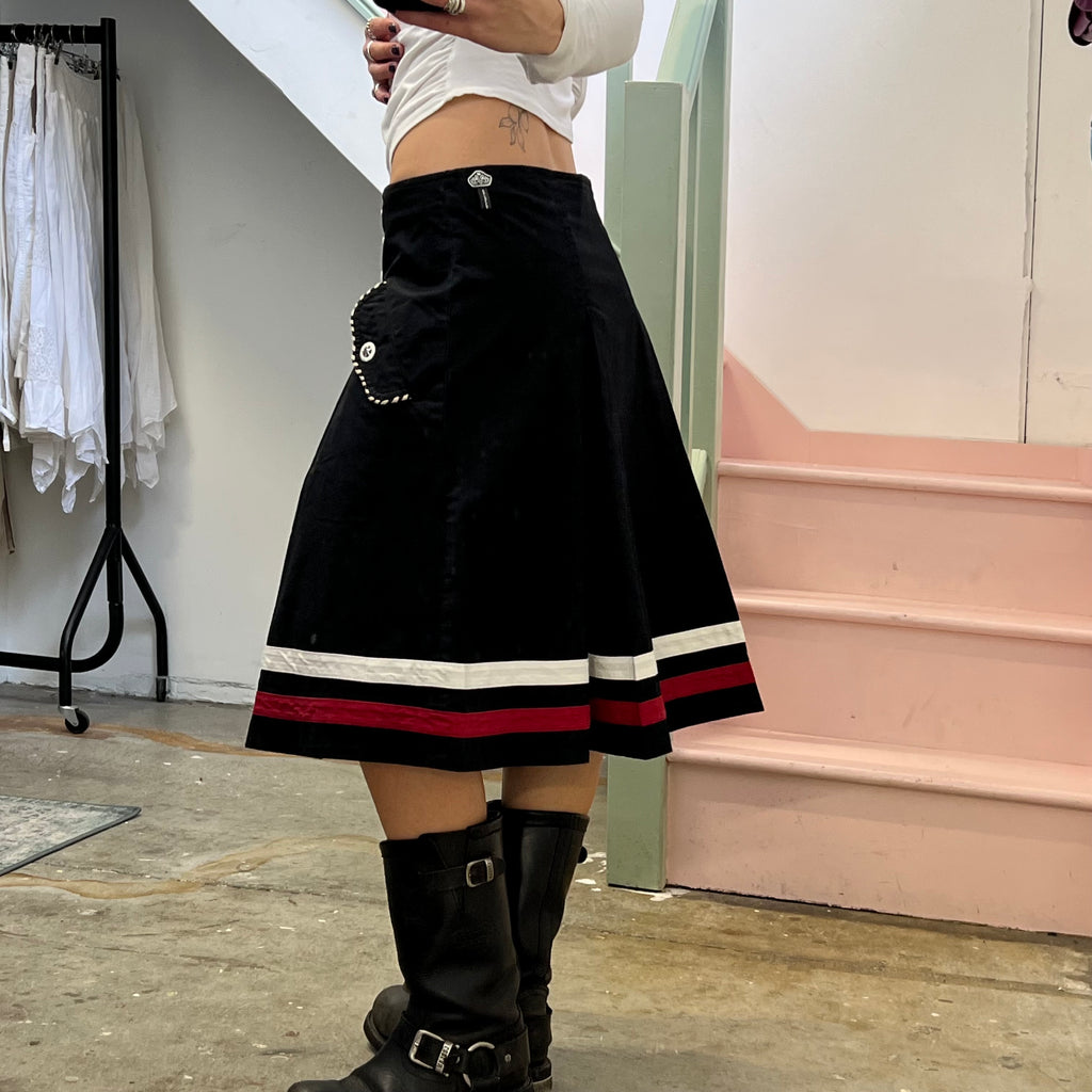 Fornarina black pleated button skirt