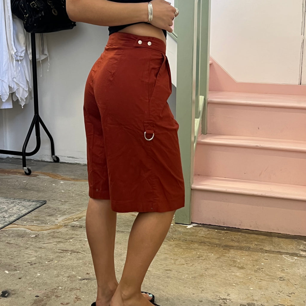 Orange tailored white leg shorts