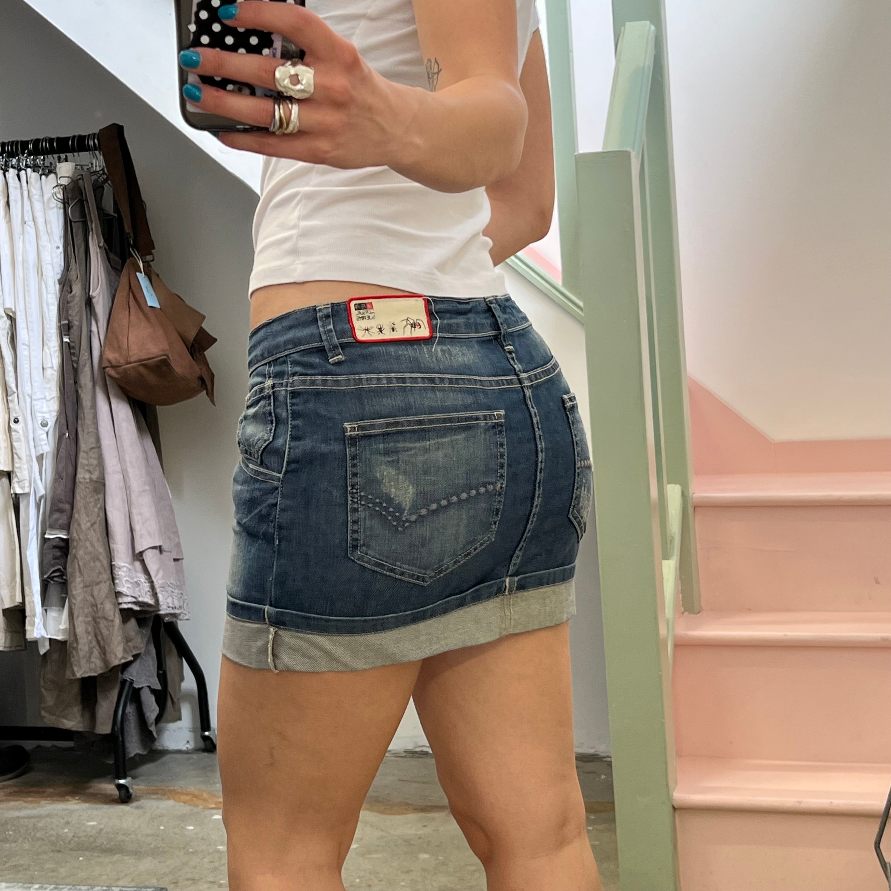 Fitted denim mini skirt