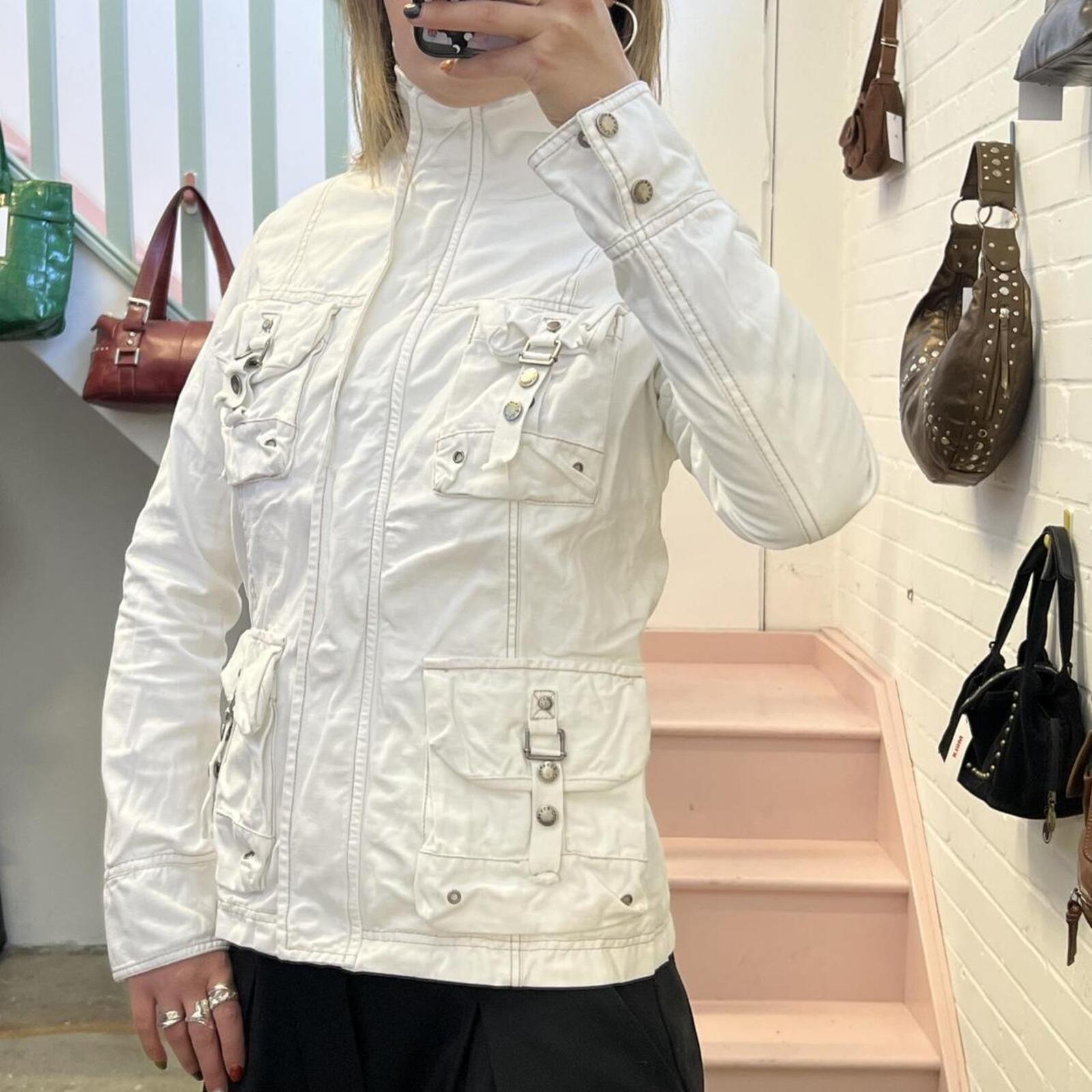 White utility style fitted zip up vintage jacket with cargo pockets