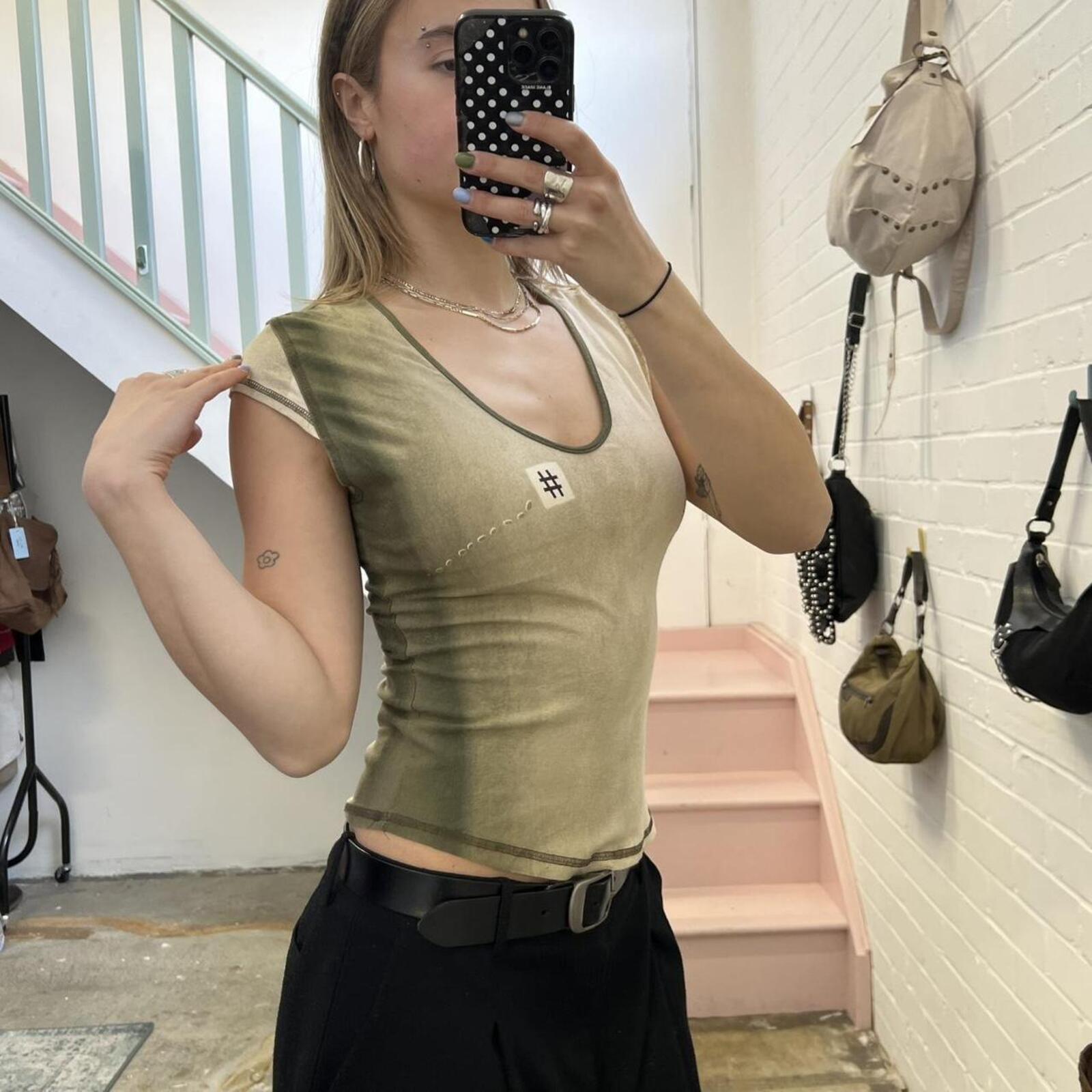 cache khaki and cream v neck graphic print vintage baby tee