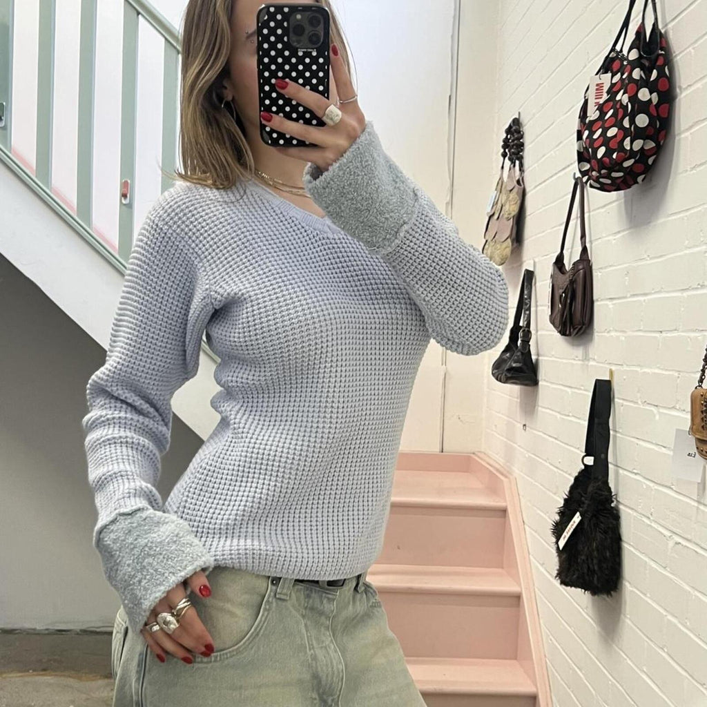 Baby blue chunky knit v neck vintage sweater
