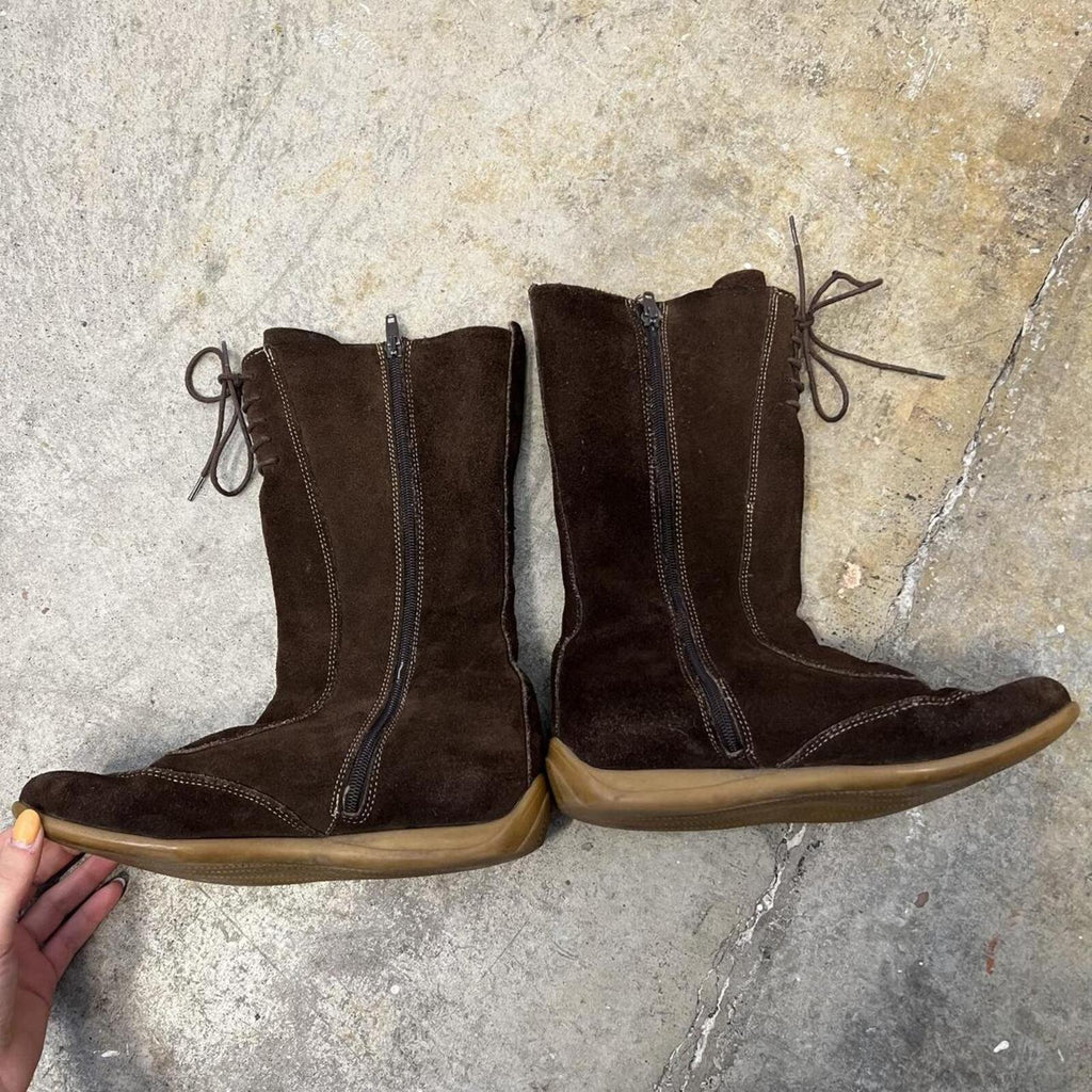 Brown suede mid calf flat boxing boots with white stripes