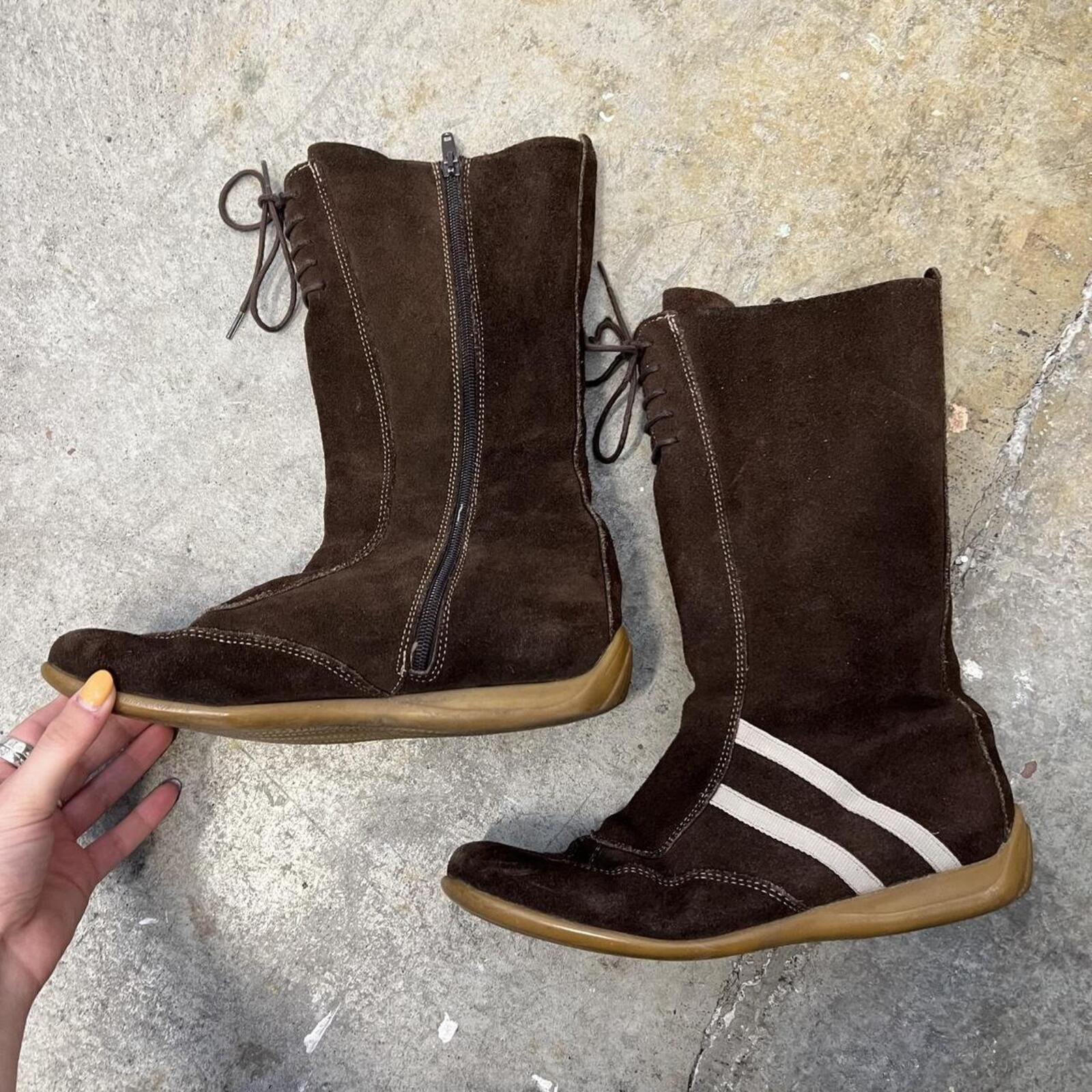 Brown suede mid calf flat boxing boots with white stripes