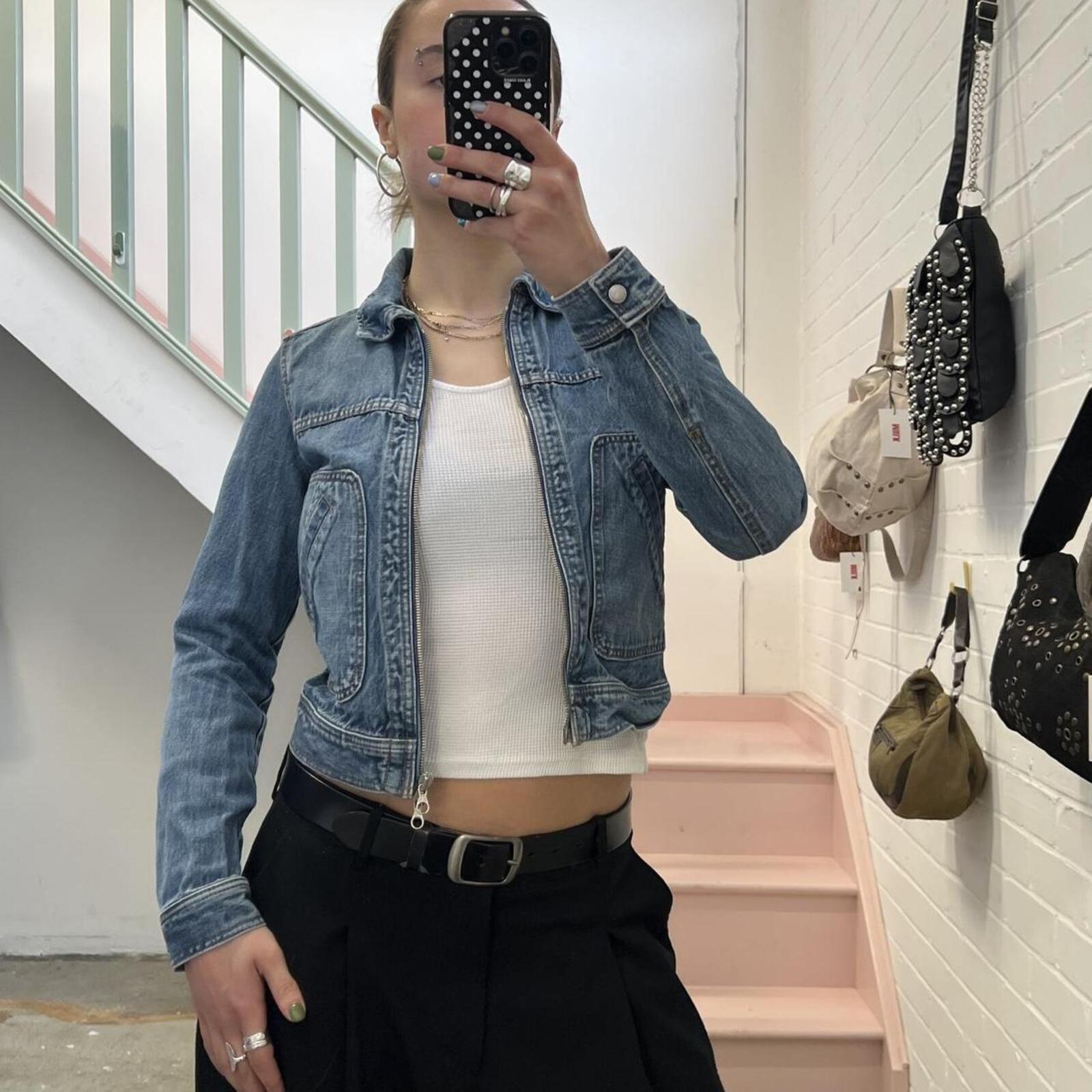 Mid wash zip up fitted vintage denim jacket with dual zip